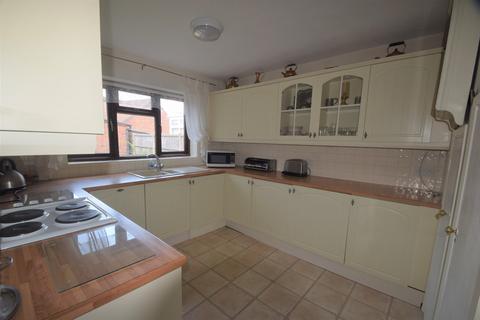 3 bedroom chalet for sale, Norman Close, Wigmore, Gillingham, ME8