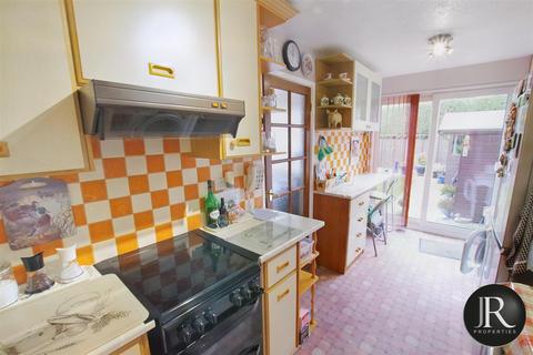 52 Chaseview Road, Alrewas, Burton-on-trent, DE13 7EL
