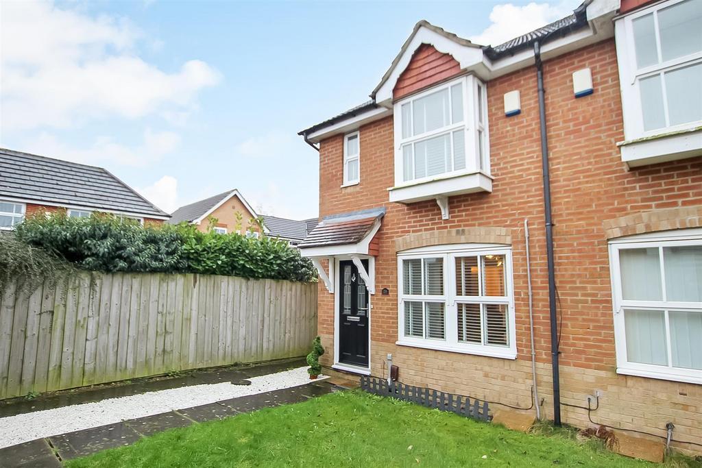 Whitebridge Drive, Darlington 2 bed semidetached house for sale £150,000