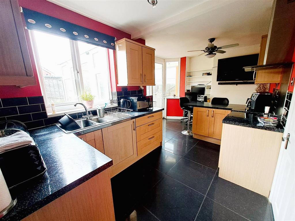 Breakfast Kitchen