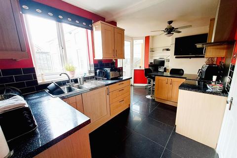 107 Benedon Road, Sheldon, Birmingham, B26 2UR