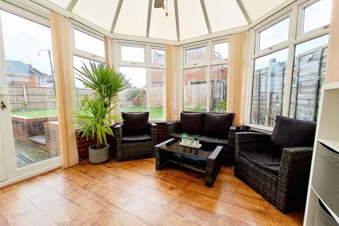 107 Benedon Road, Sheldon, Birmingham, B26 2UR
