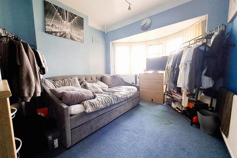 107 Benedon Road, Sheldon, Birmingham, B26 2UR