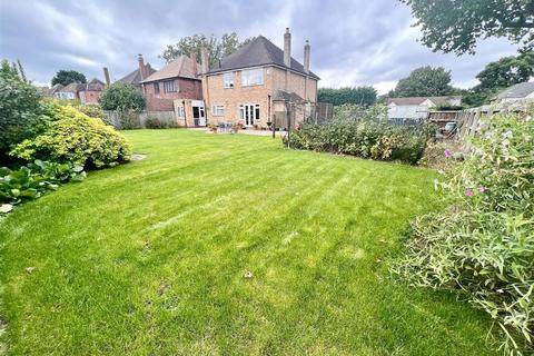 109 Bills Lane, Shirley, Solihull, B90 2PQ