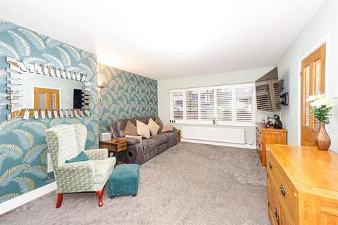 3 bedroom end of terrace house for sale, Stonehouse Drive, St. Leonards-On-Sea