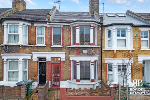 2 bedroom terraced house for sale - Chingford Road, Walthamstow