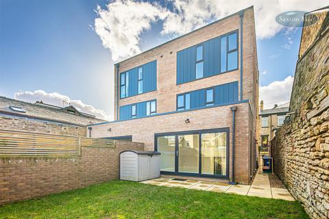 4 bedroom semi-detached house for sale, Cobden View Road, Crookes, Sheffield