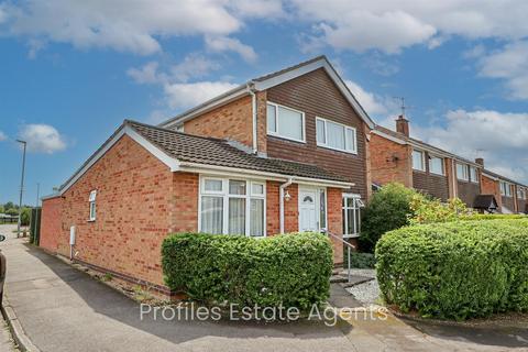 4 bedroom detached house for sale, Waterfall Way, Barwell, Leicester