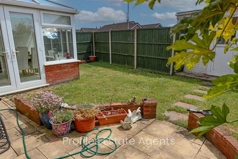 4 bedroom detached house for sale, Waterfall Way, Barwell, Leicester