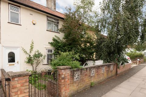 3 bedroom terraced house for sale, Marshall Road, London N17