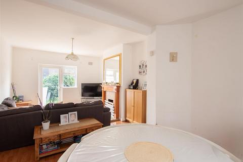 3 bedroom terraced house for sale, Marshall Road, London N17