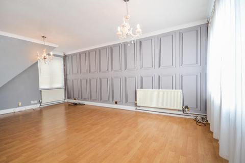 3 bedroom terraced house for sale, Dalham Place, Haverhill CB9