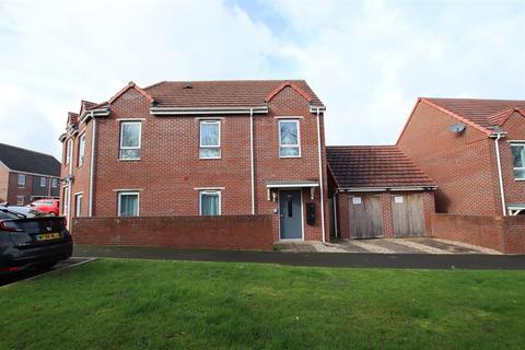 42 Staddle Stone Road, Exeter, EX1 3FS