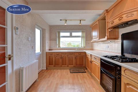 3 bedroom detached bungalow for sale, Ellorslie Drive, Stocksbridge, Sheffield