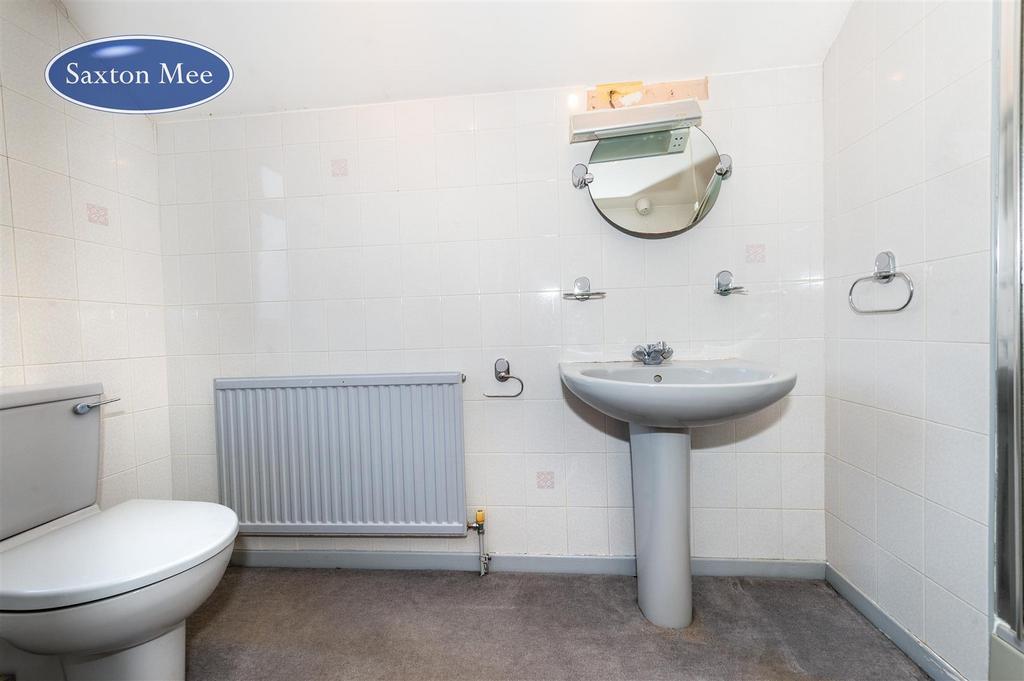 Ensuite 9409.jpg