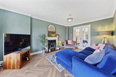 4 bedroom detached house for sale - Arundel Close, Thrapston NN14