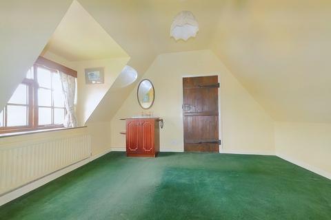 3 bedroom cottage for sale, Nacton Road, Ipswich IP10