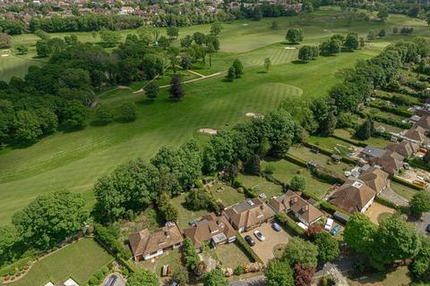 5 bedroom detached bungalow for sale, Gilhams Avenue, Banstead