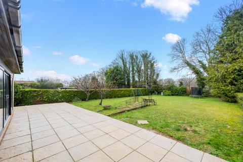 5 bedroom detached bungalow for sale, Gilhams Avenue, Banstead