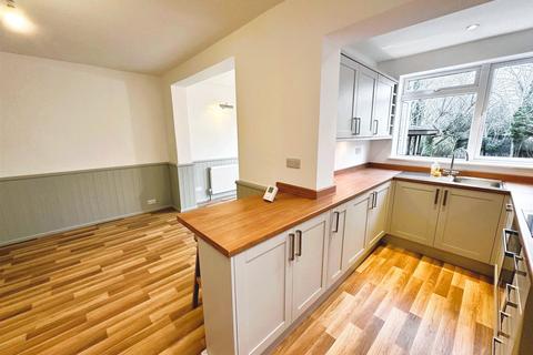 3 Crescent Drive, Petts Wood, Orpington, BR5 1BB