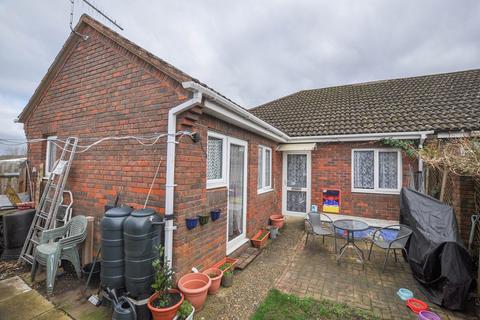1 bedroom bungalow for sale, King John Close, Bournemouth, BH11