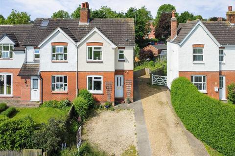 2 bedroom semi-detached house for sale, Northampton Road, Welford NN6