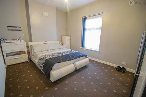 3 bedroom end of terrace house for sale, Medlicott Road, Birmingham B11