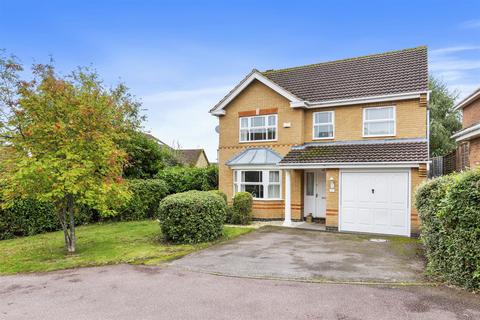 4 bedroom detached house for sale - Wilkie Close, Kettering NN15
