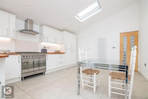 23 Doveridge Road, Birmingham, B28 0LT