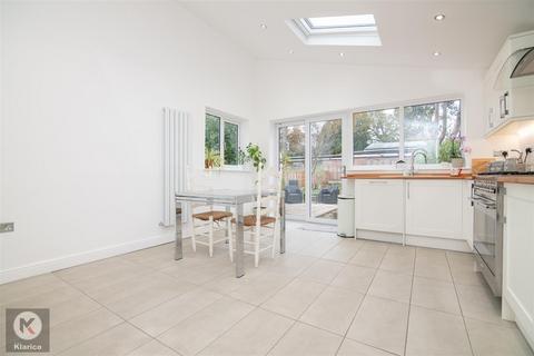 23 Doveridge Road, Birmingham, B28 0LT