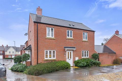 3 bedroom detached house for sale, Junction Way, Thrapston NN14