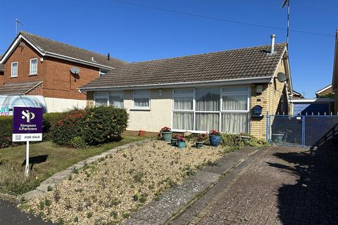 2 bedroom detached bungalow for sale, Horrocks Way, Kettering NN15