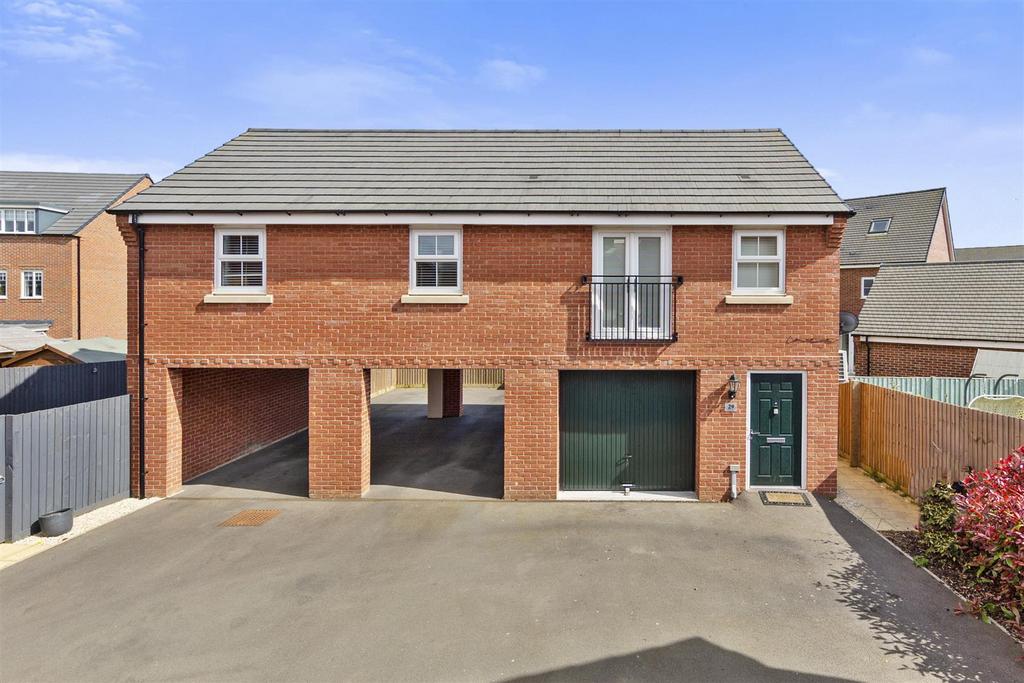 Claydon Avenue, Barton Seagrave NN15 2 bed detached house for sale £