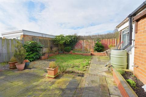 20 Crossways, York, YO10 5JQ