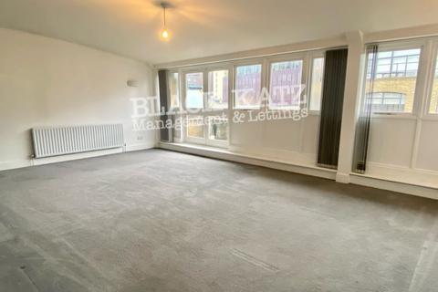 2 bedroom penthouse to rent - SE1