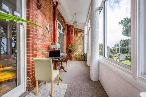 2 bedroom flat for sale - Durley Gardens, Bournemouth