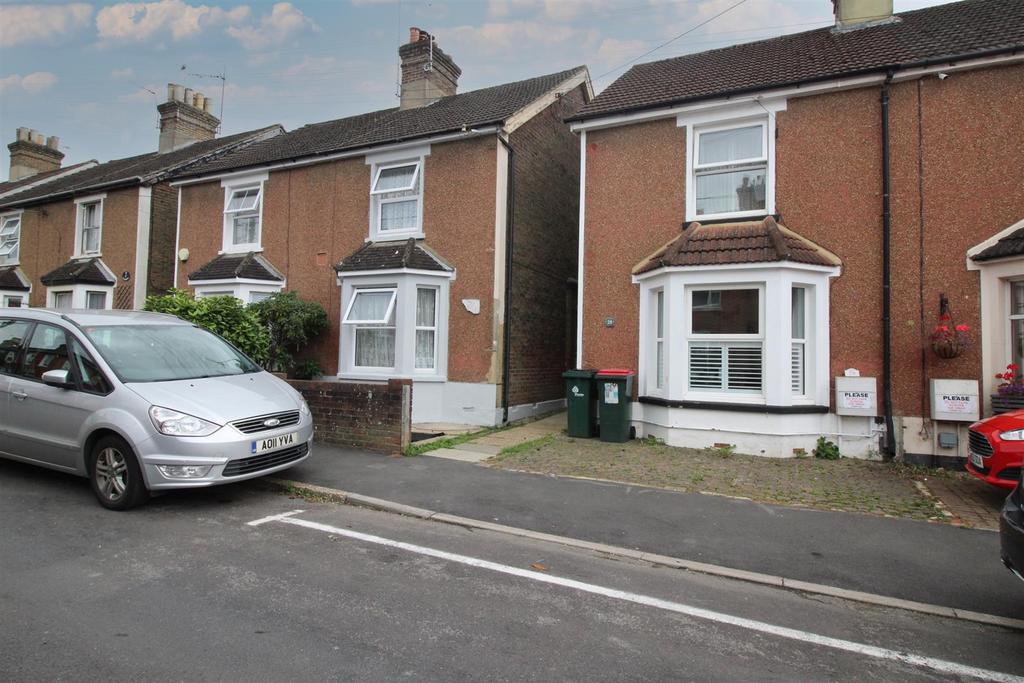 West Green, Crawley 3 bed semidetached house for sale £330,000