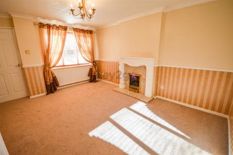 3 bedroom semi-detached house to rent, Meadow Gate Avenue, Sothall, S20