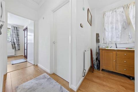 1 bedroom apartment for sale, 52 Regents Court, Kettering NN15