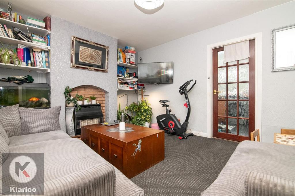 21,Penshaw Grove-14.jpg