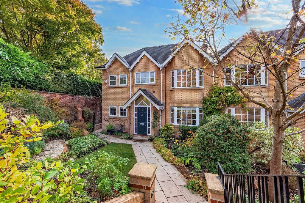 East Downs Road, Bowdon, Altrincham 4 bed semidetached house for sale