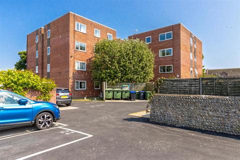 2 bedroom flat for sale, Northcourt Road, Worthing