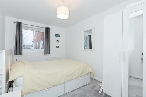 2 bedroom flat for sale, Northcourt Road, Worthing