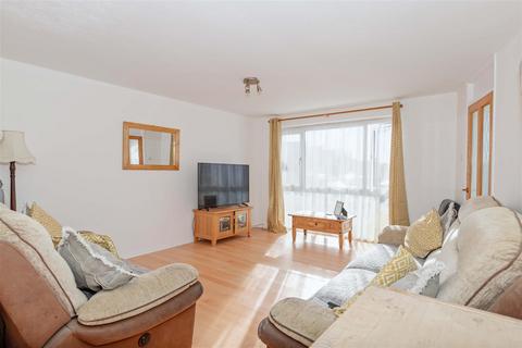 3 bedroom end of terrace house for sale - Taw Close, Worthing