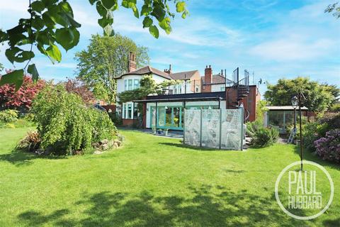 5 bedroom detached house for sale, Acton Road, Pakefield, NR33