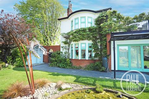 5 bedroom detached house for sale, Acton Road, Pakefield, NR33