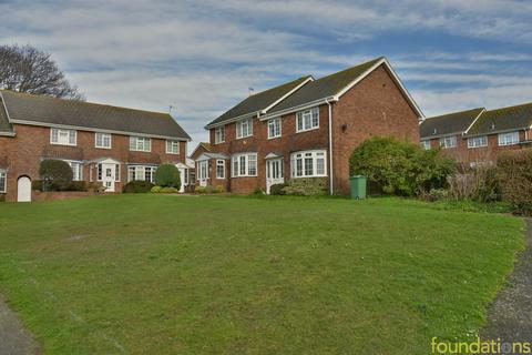 66 Links Drive, Bexhill-on-sea, TN40 1TH