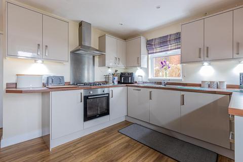 4 bedroom semi-detached house for sale - Patchway Crescent, Cardiff CF3