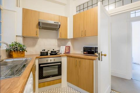 2 bedroom apartment to rent - Strathmore Court Park Road, London, NW8