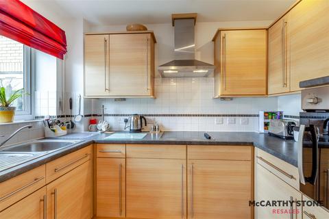 1 bedroom flat for sale, Bailey Court, New Writtle Street, Chelmsford